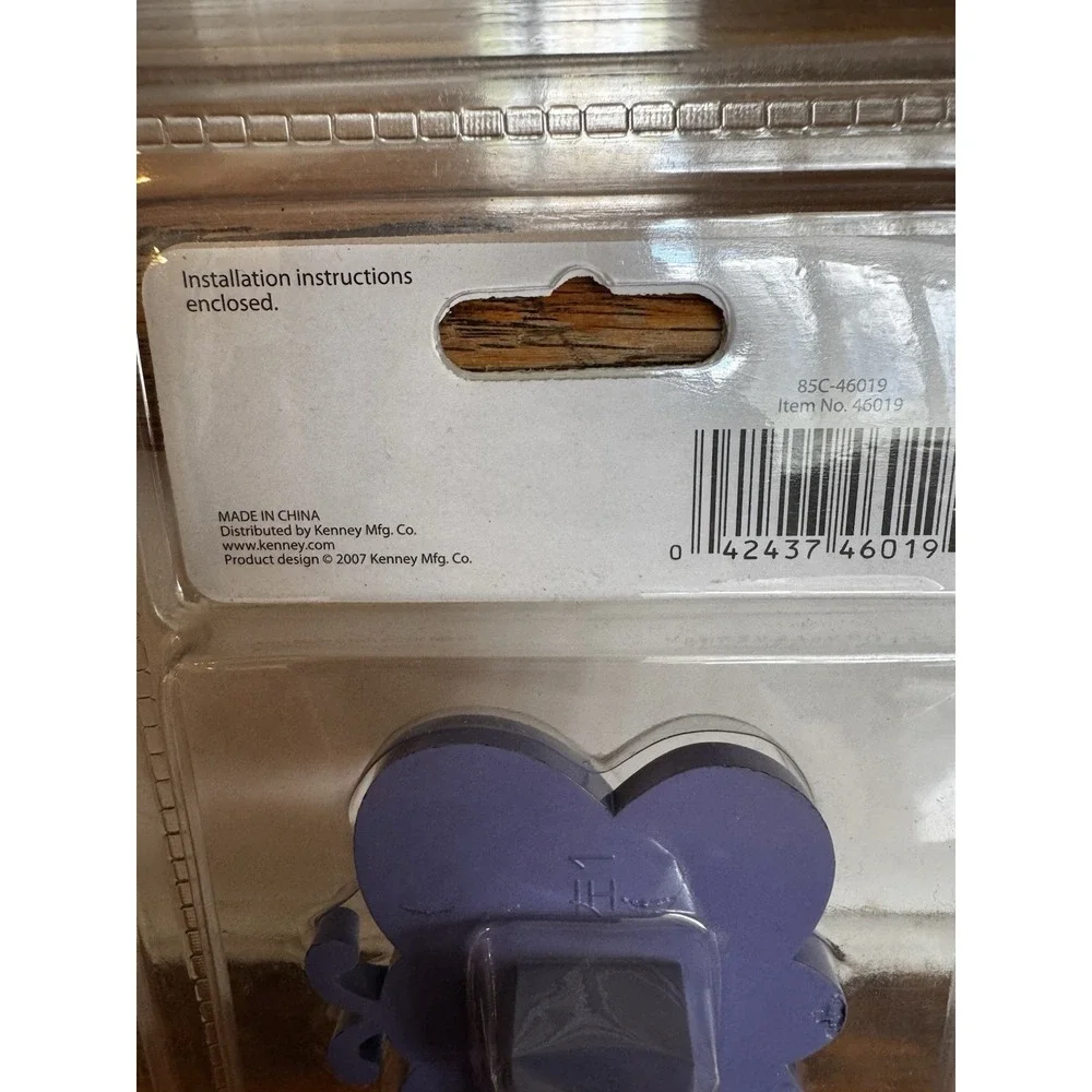 Kenney Mfg Co Butterfly Curtain‎ Rod Finials Set Of 2 Kids Room Purple NIP 2007